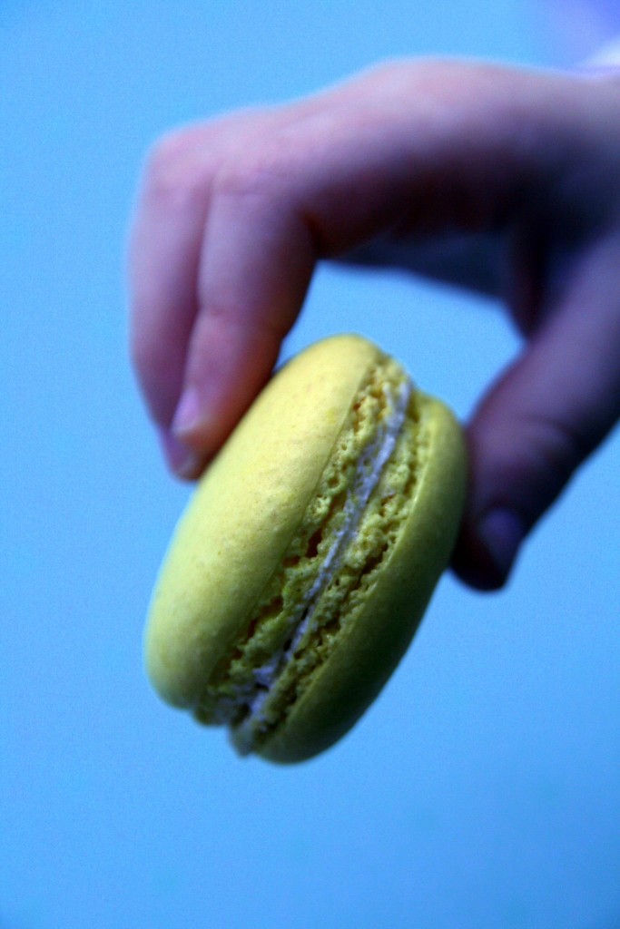 Macaron chantilly au yuzu