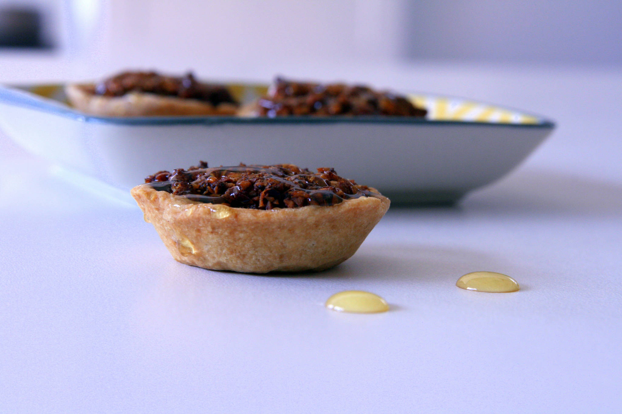 Tartelettes poires - noix de pécan au miel de thym