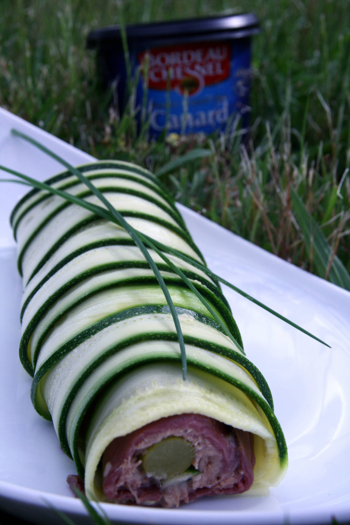 Roulade exquise de canard : rillettes et magrets fumés, courgettes ...