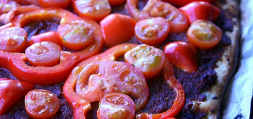 Pizza rouge au barbecue