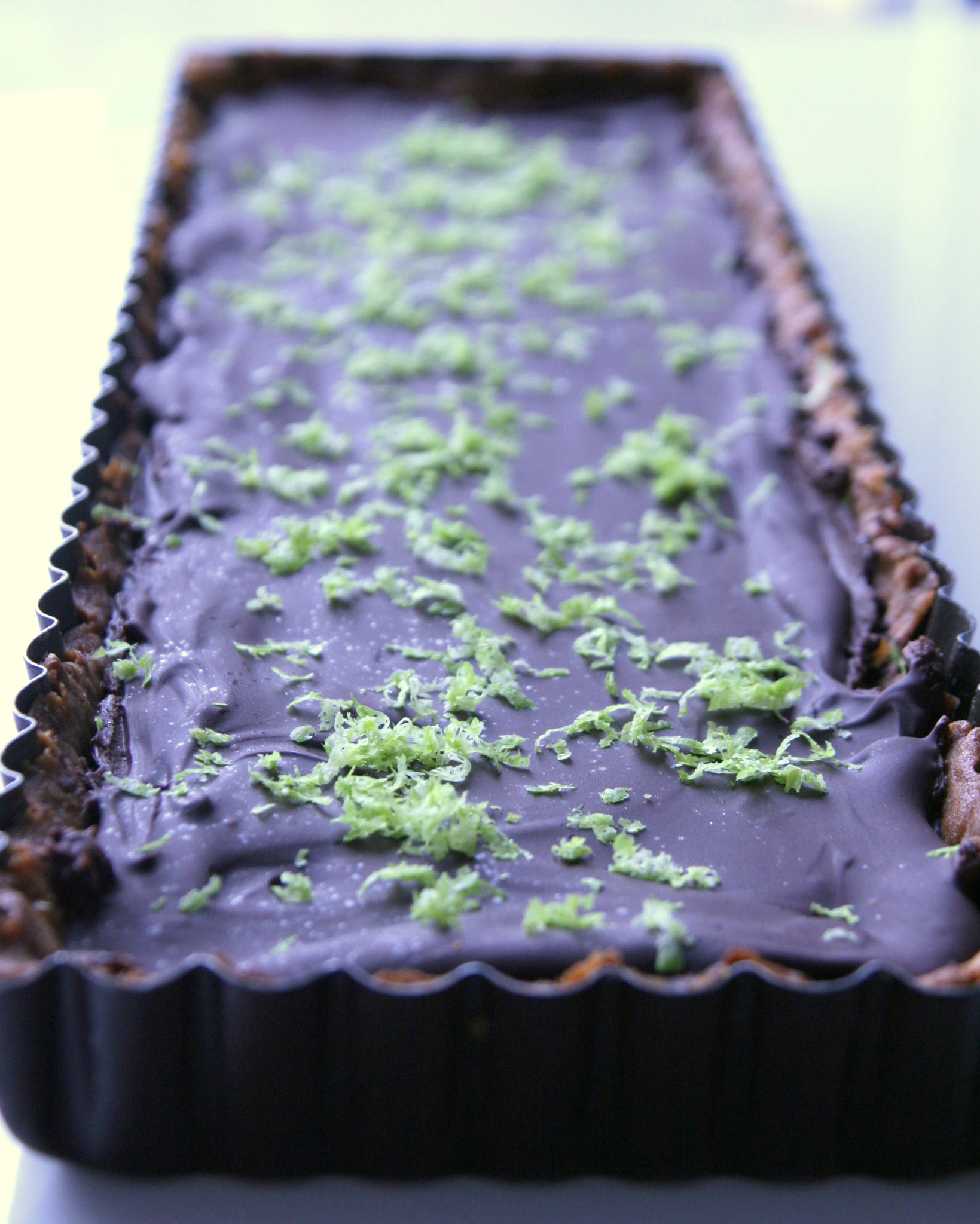 Tarte au chocolat et tonka, touche de citron vert