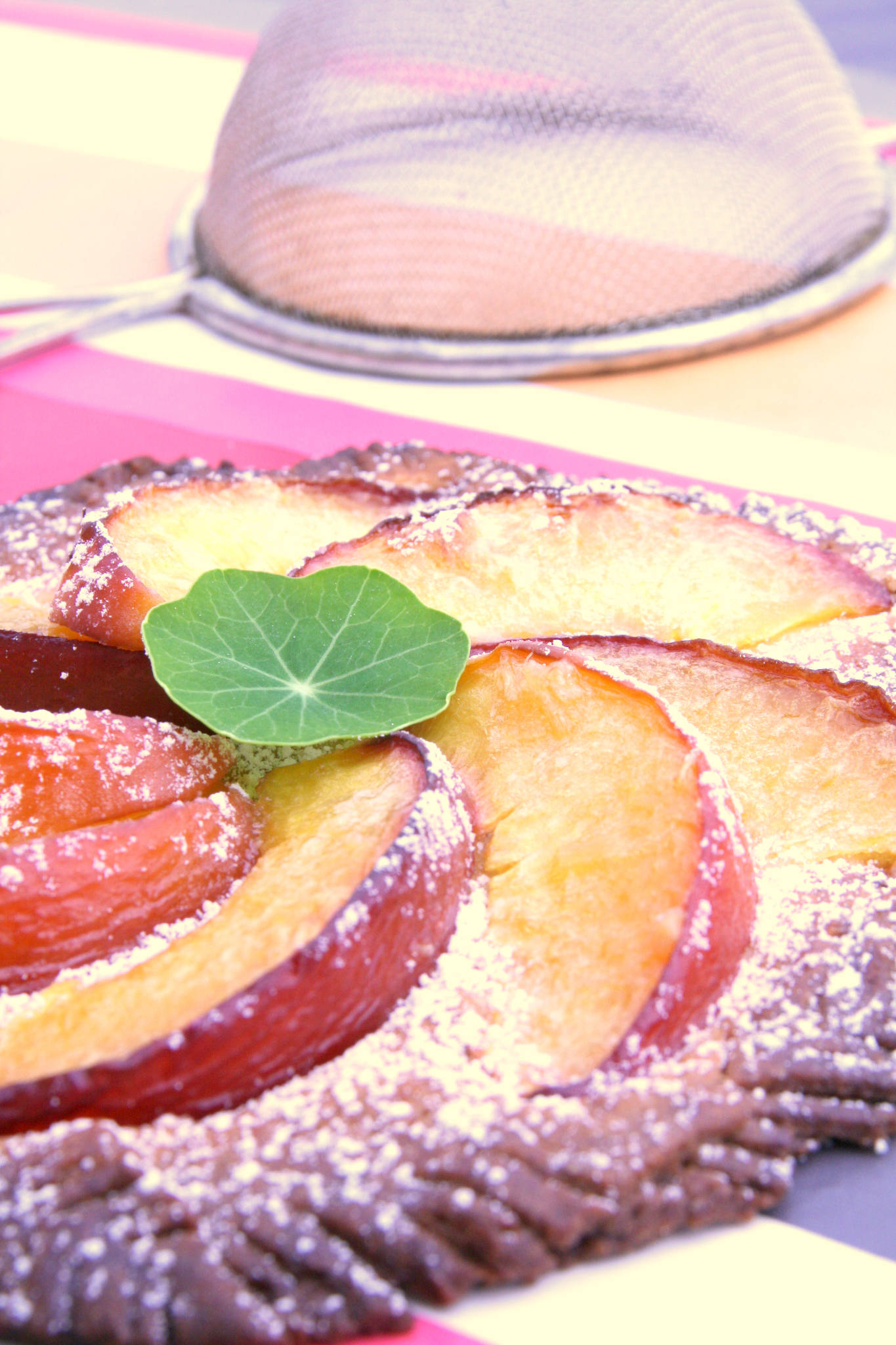 Tarte fine à la nectarine et au gingembre