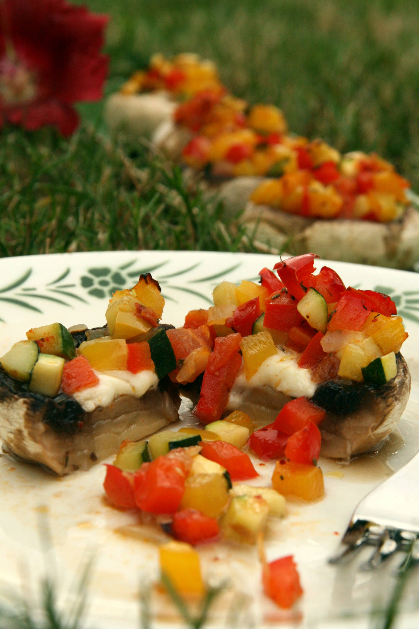 Champignons farcis aux légumes du soleil