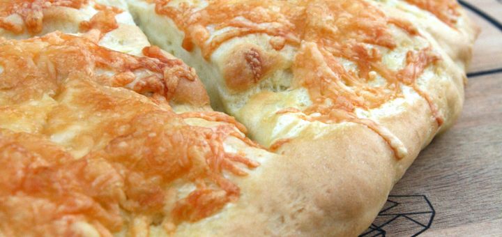 Fougasse aux fromages