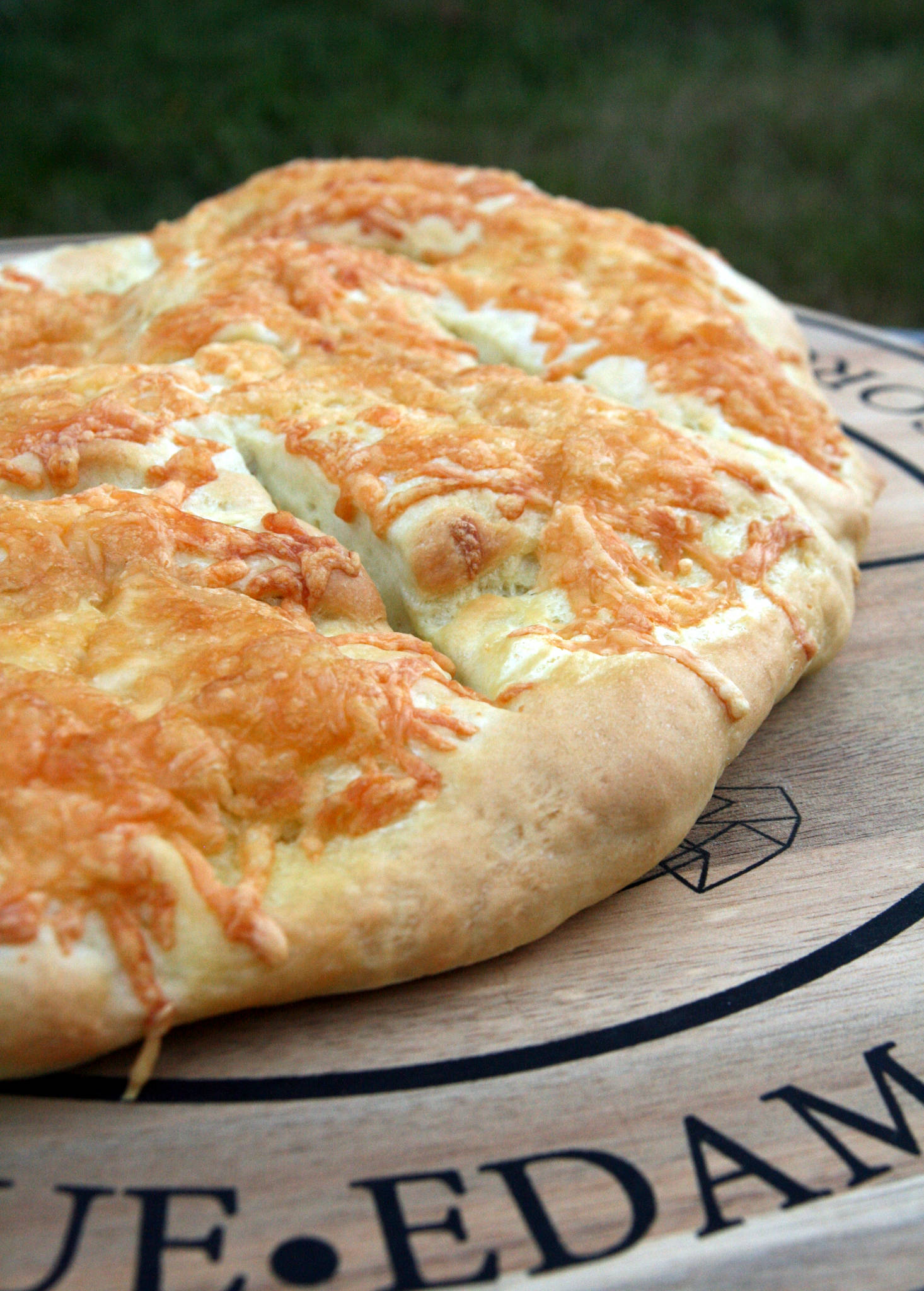 Fougasse aux fromages