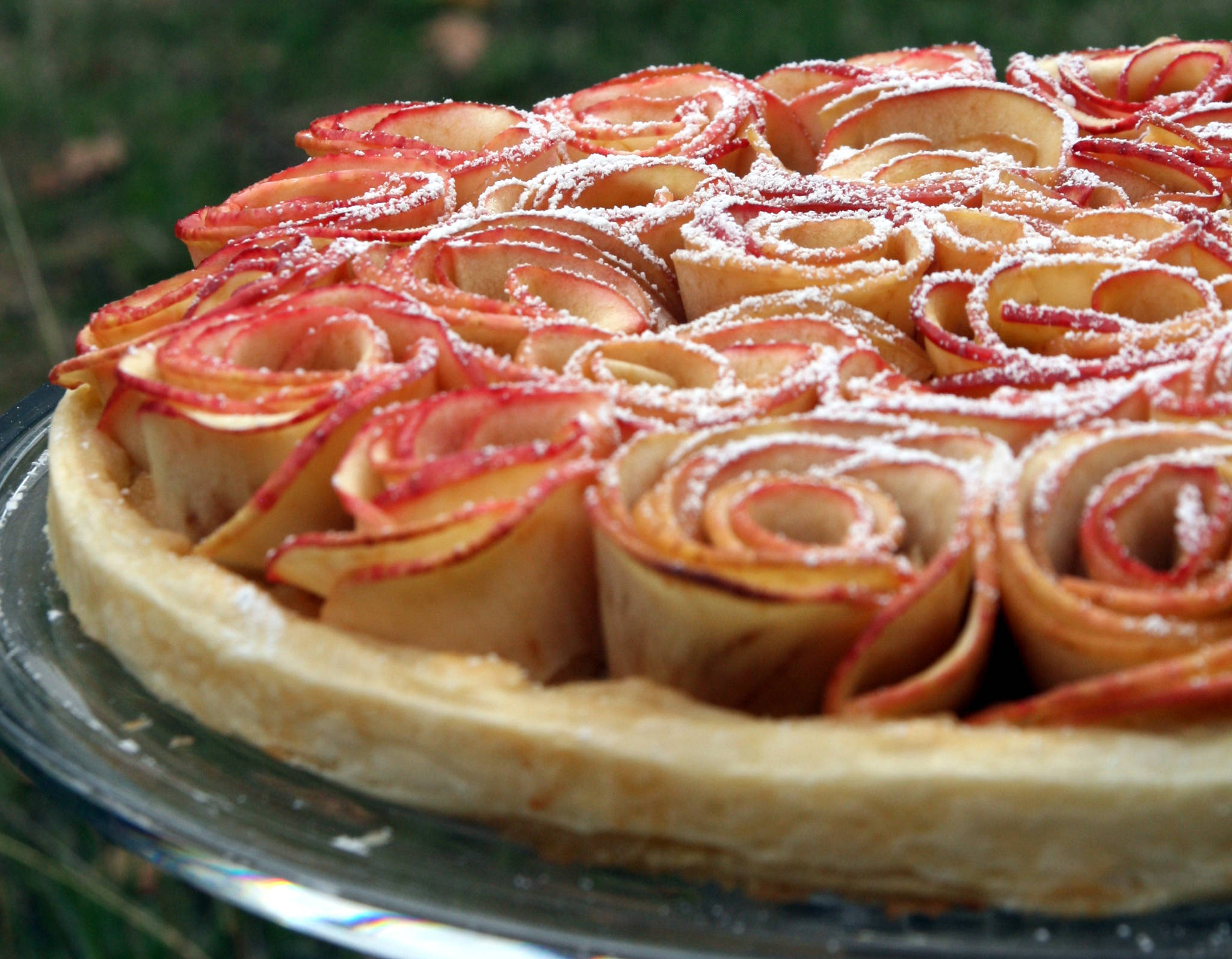 Tarte aux pommes bouquet de roses à la crème d'amandes