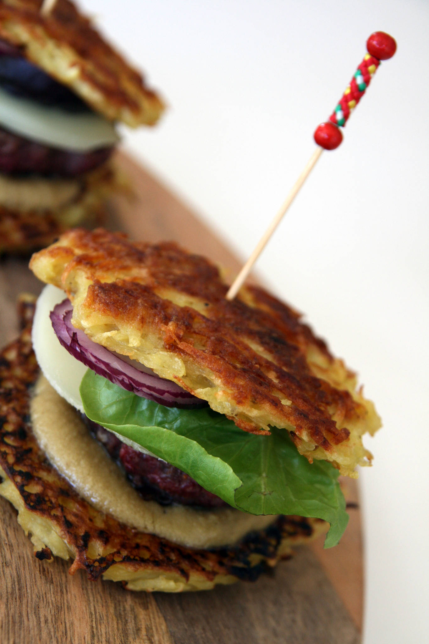 Comme un hamburger de canard, sauce foie gras et brebis d'Aramits