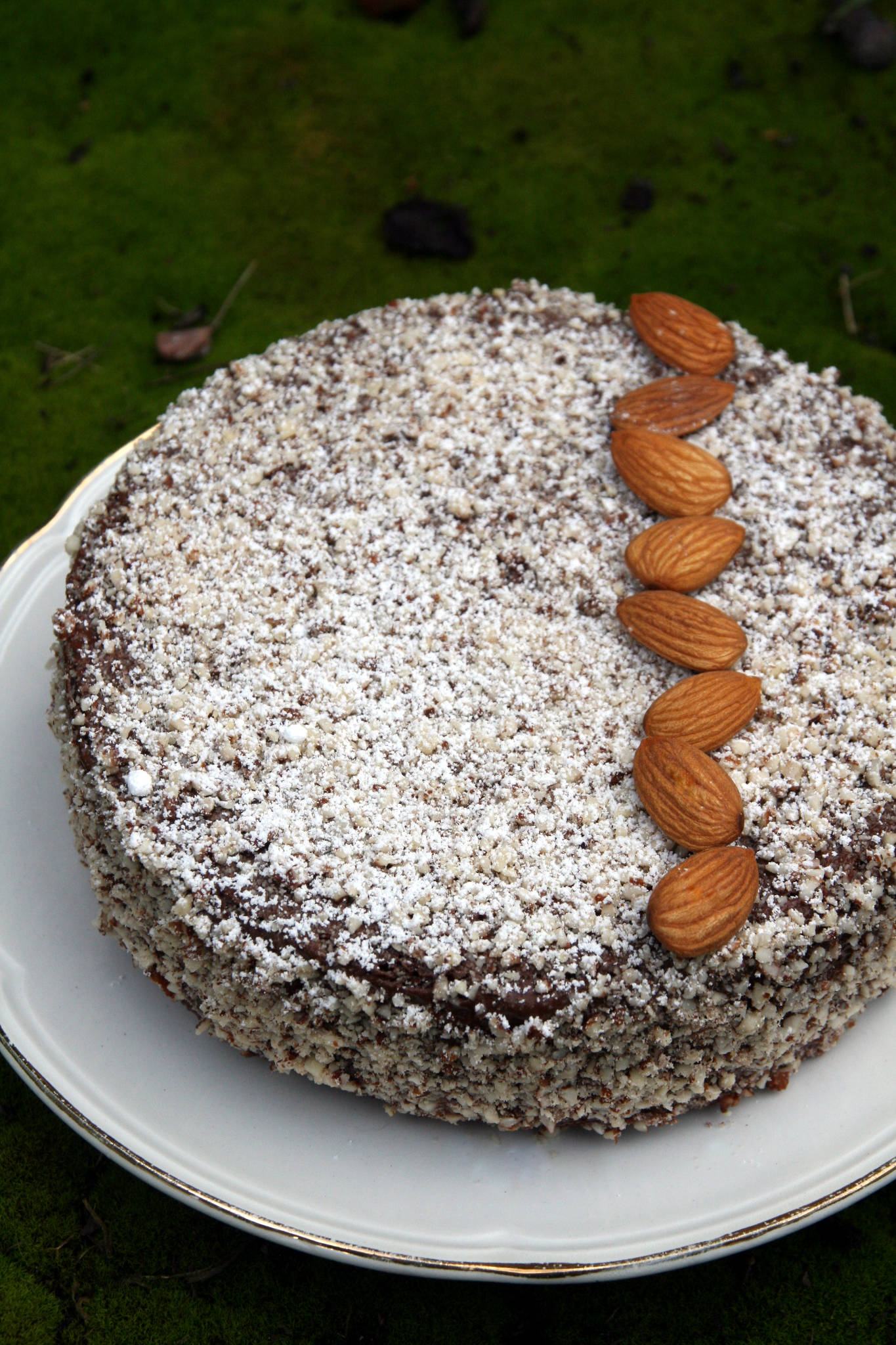 Gâteau au yaourt gourmand aux amandes