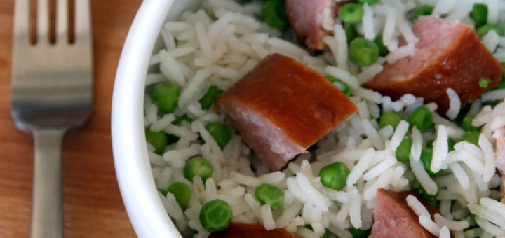 Basmati à la saucisse de Morteau et aux petits pois