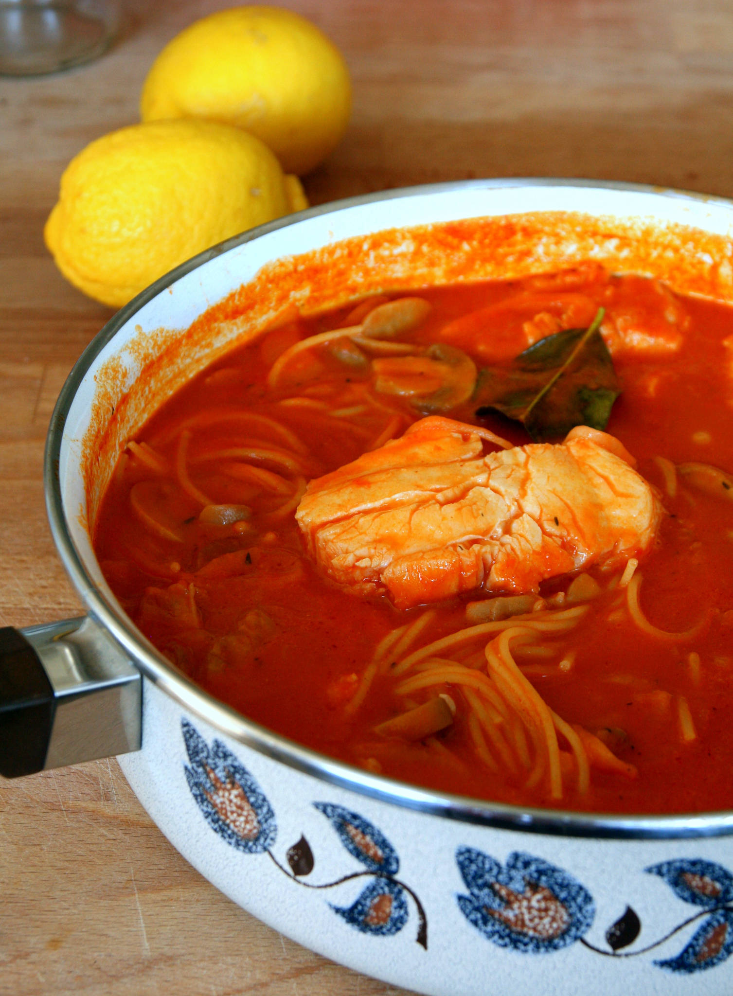 Curry de poisson aux spaghetti