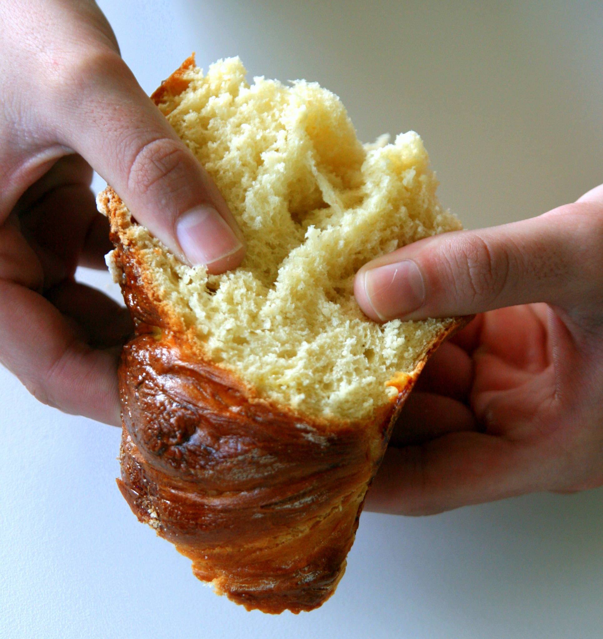 Brioche tressée à la mie filante