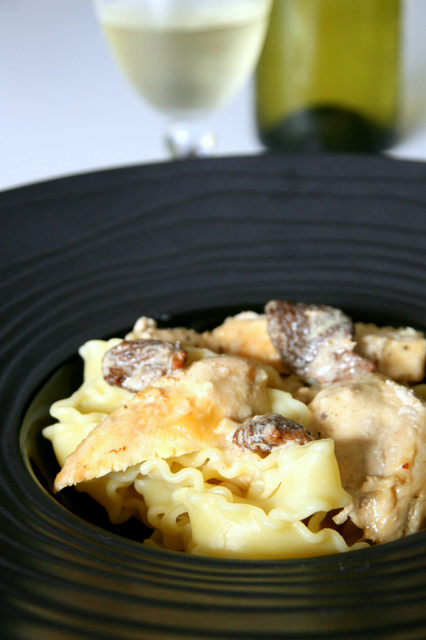 Escalopes de poulet aux morilles et à la crème