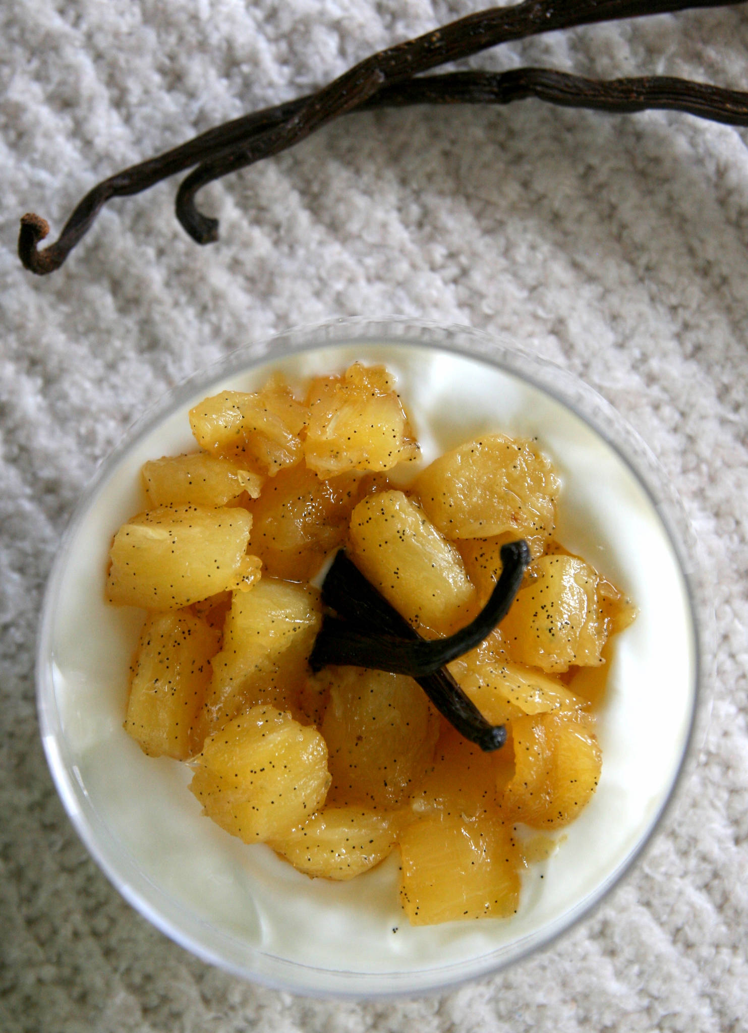 Ananas caramélisé à la vanille