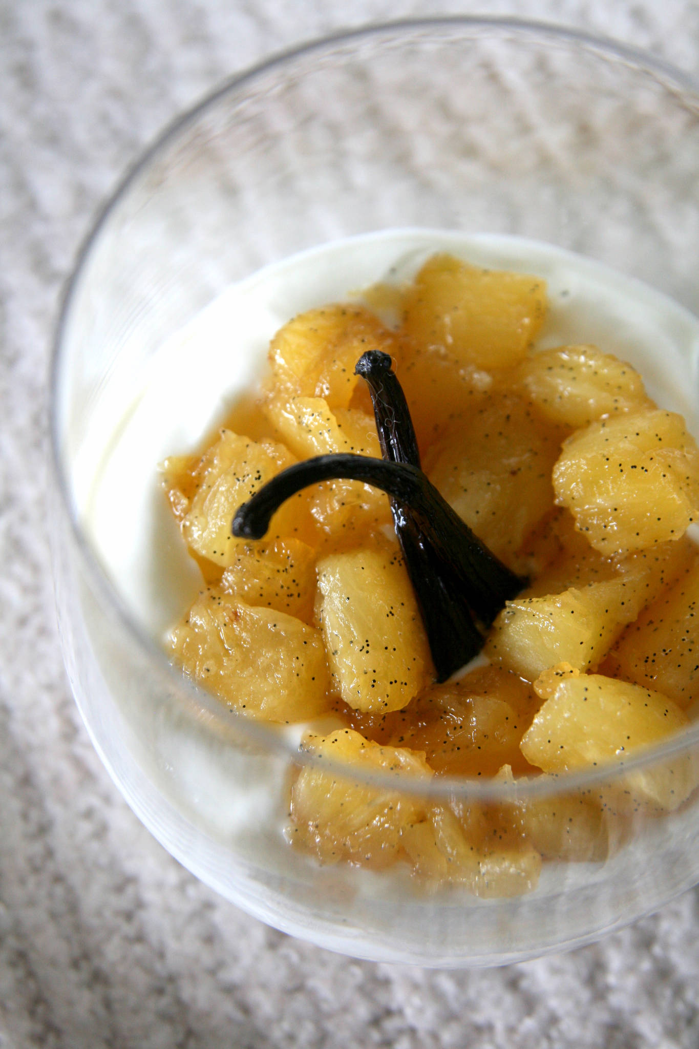 Ananas caramélisé à la vanille