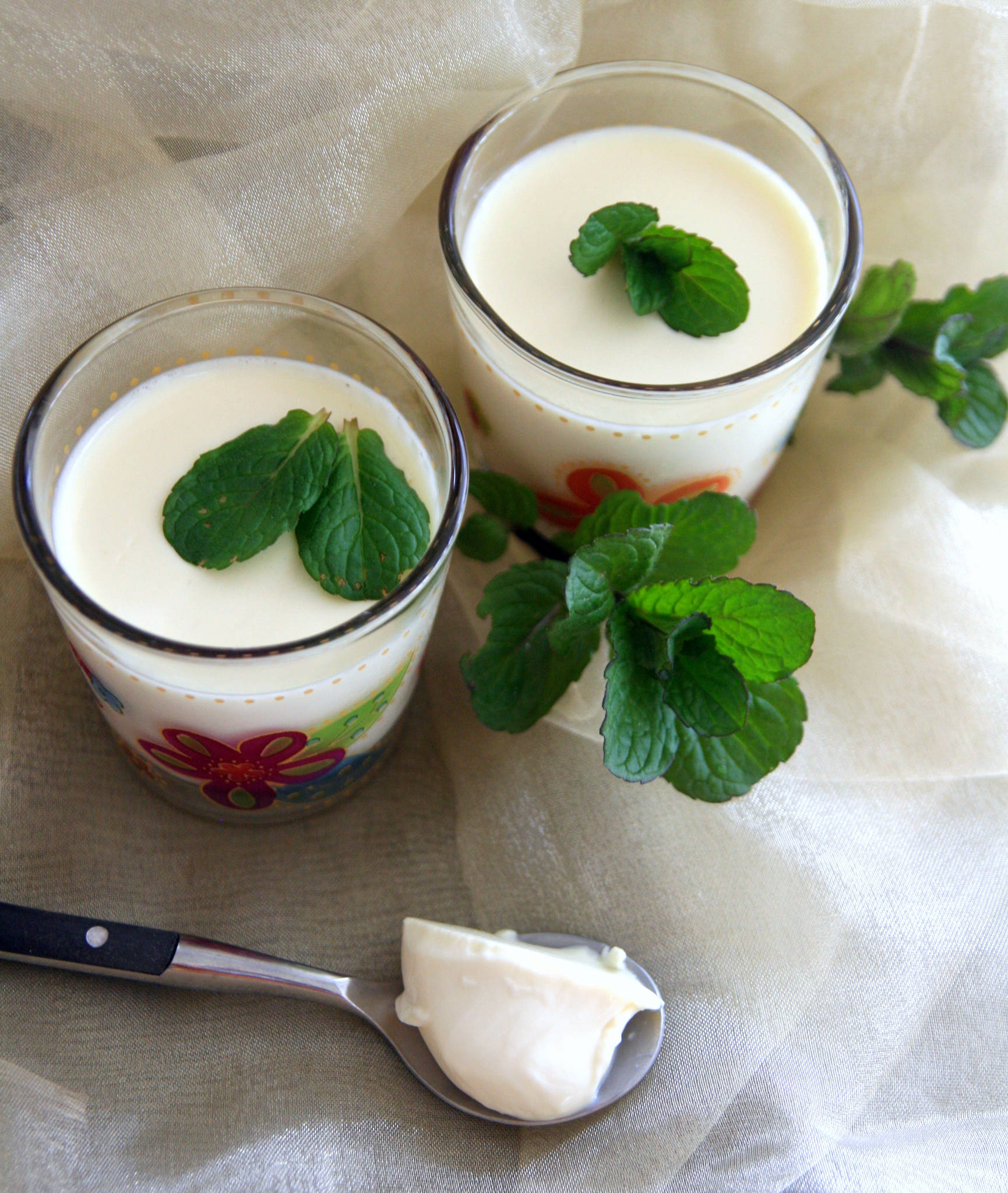 Panna cotta au thé vert à la menthe