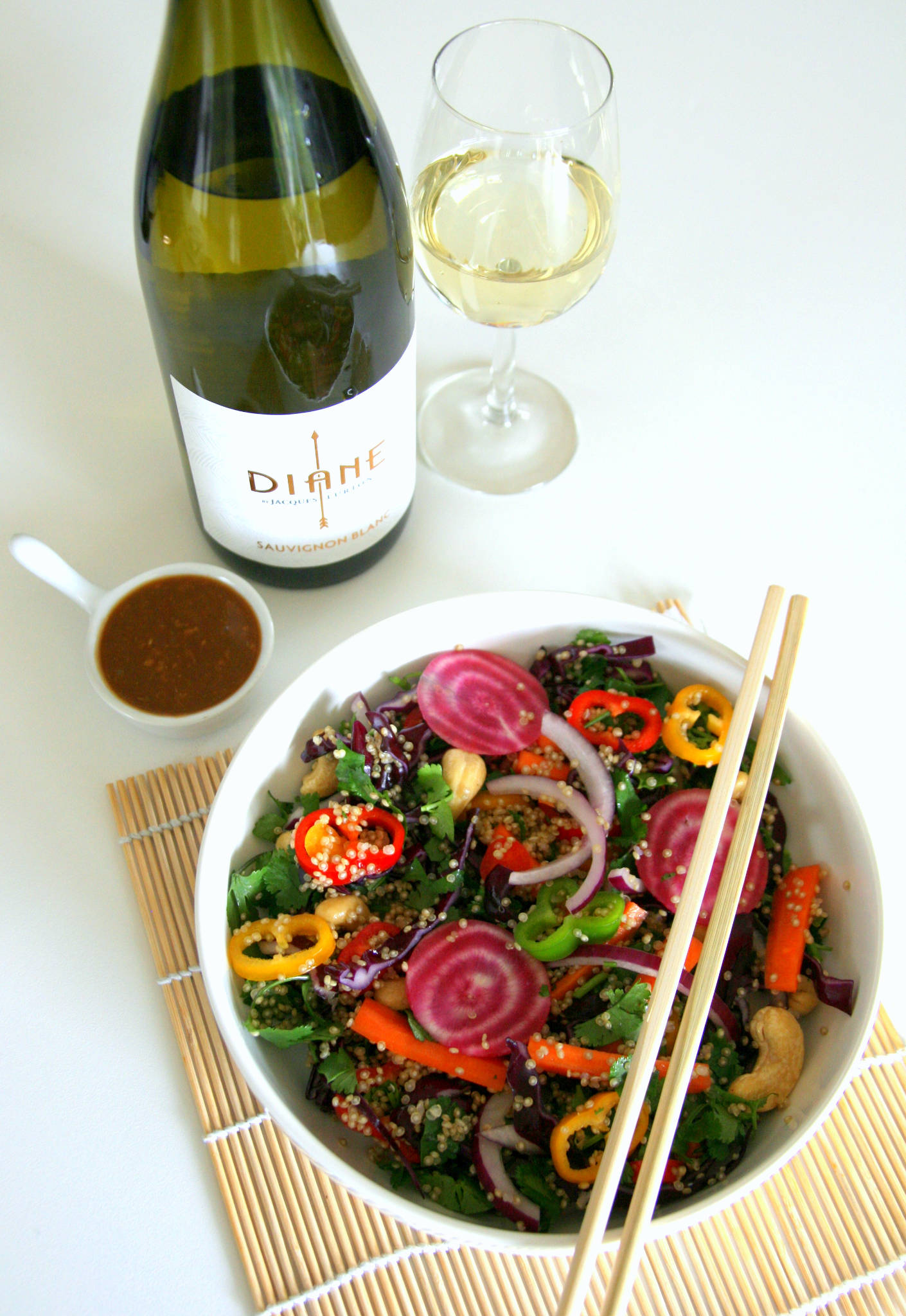 Salade de quinoa aux saveurs thaï, Diane Sauvignon blanc 2020