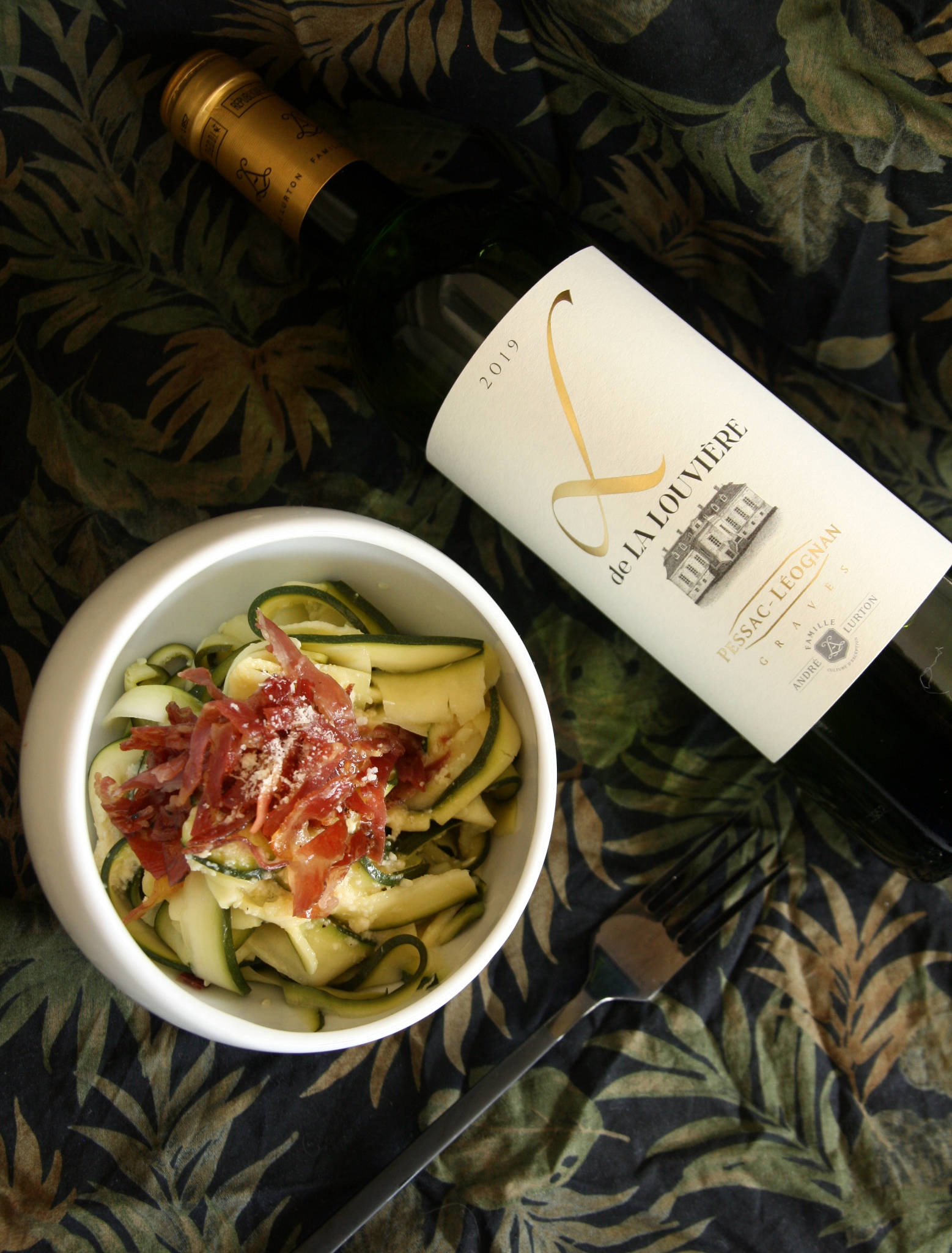 Tagliatelles de courgette à la carbonara, L de La Louvière blanc 2019