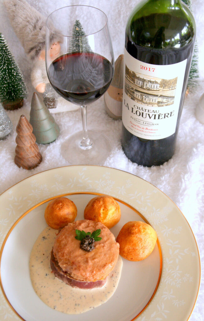 Tournedos Rossini, pommes dauphines maison, Château La Louvière rouge