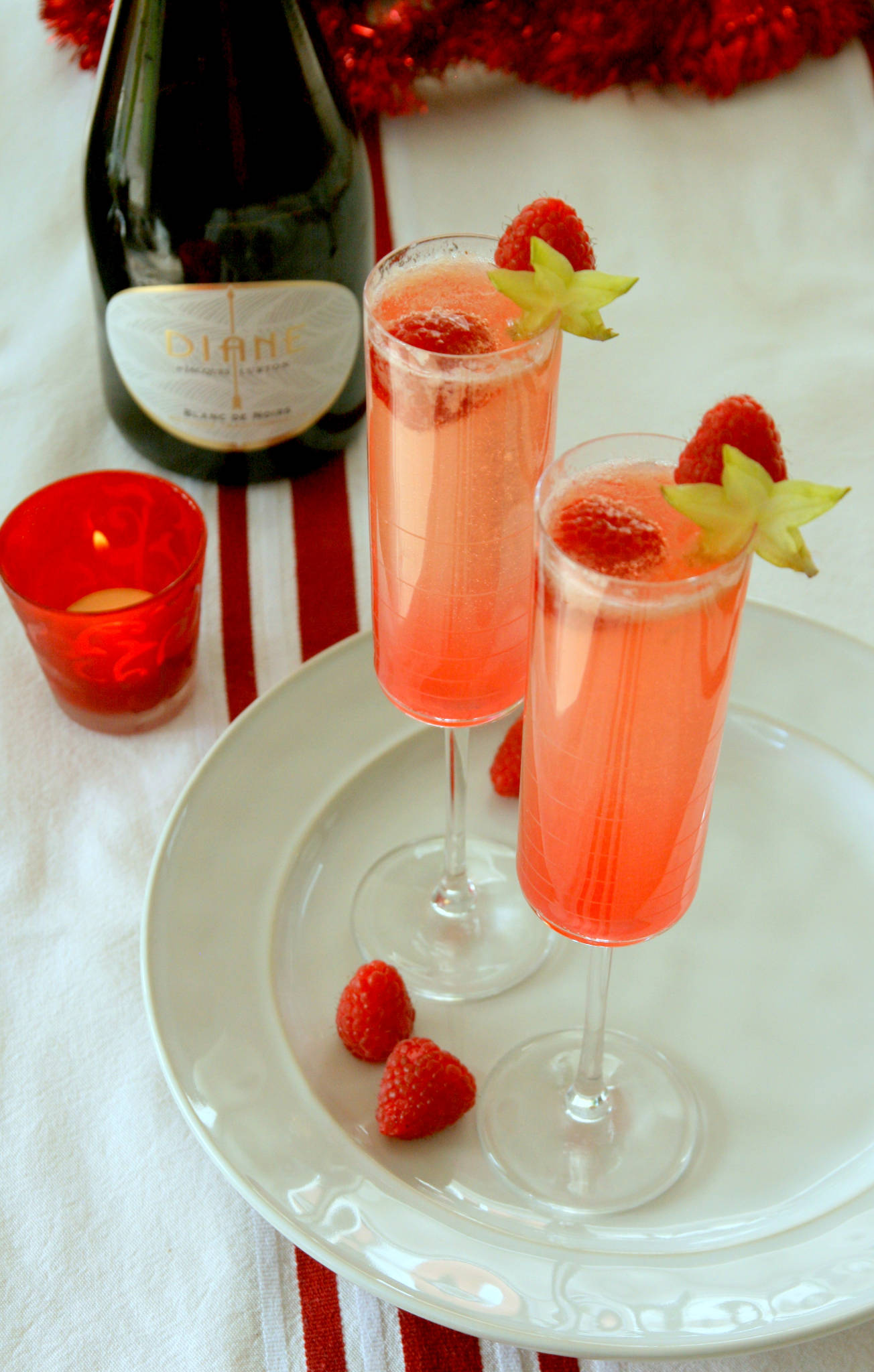 Cocktail de fête aux framboises, Diane brut nature