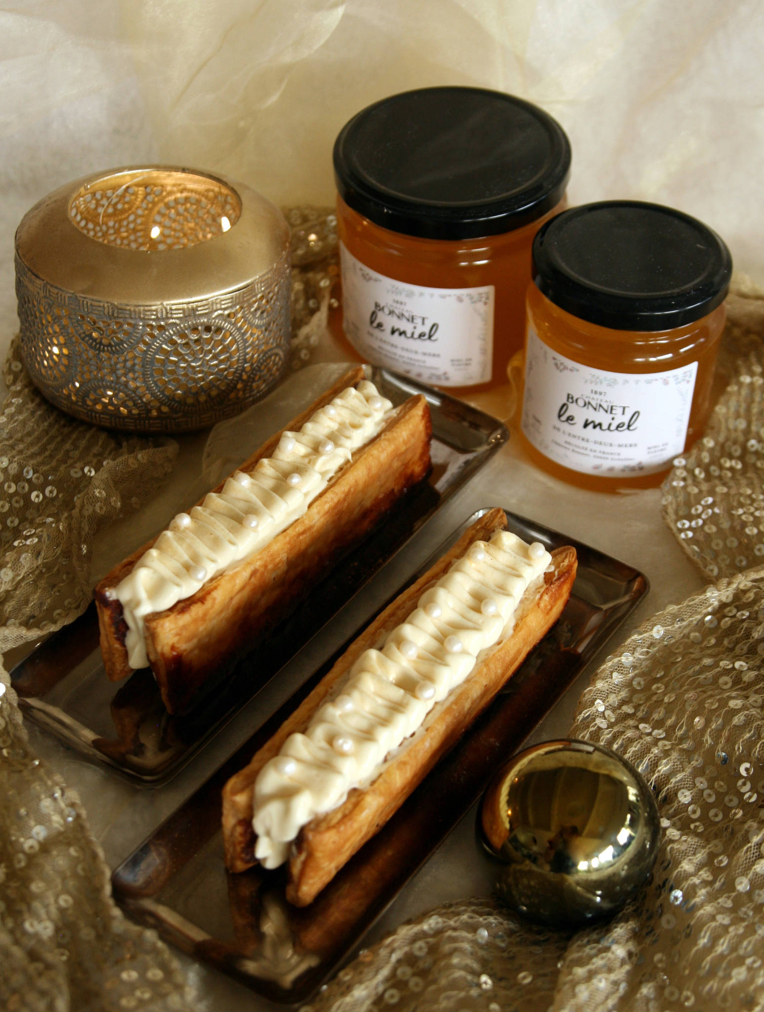 Millefeuille au miel de Bonnet et à la fleur d'oranger