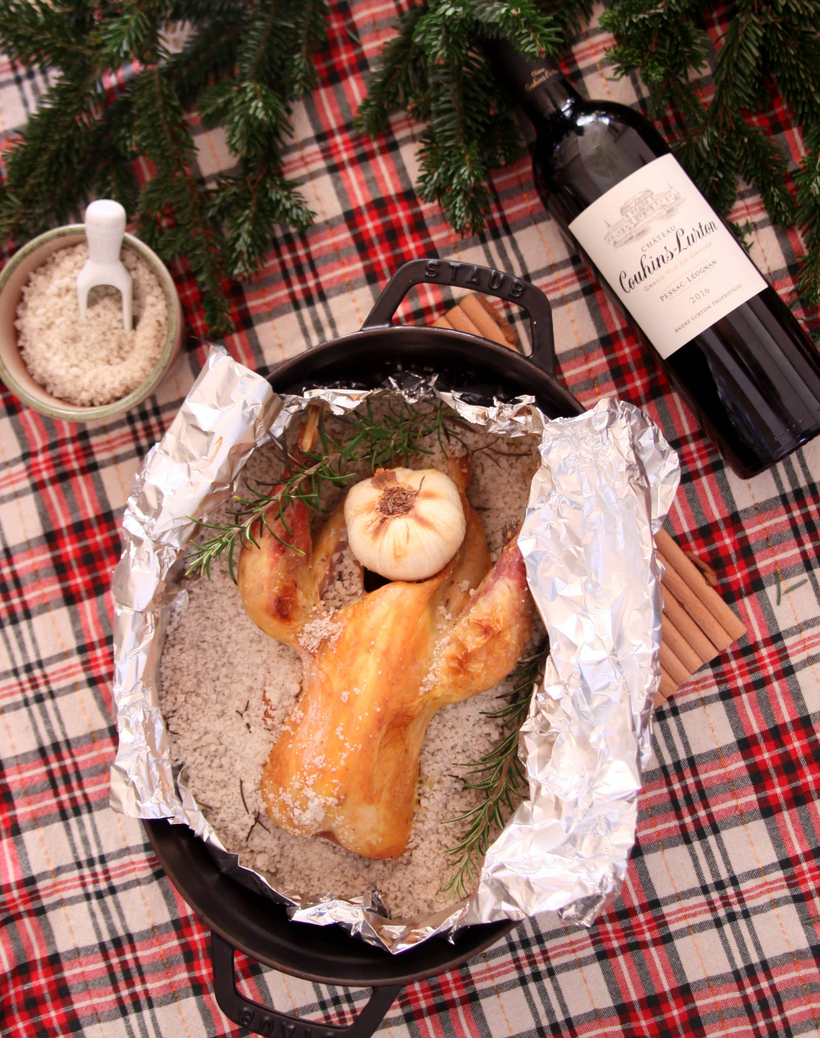 Pintade en croûte de sel, Château Couhins-Lurton rouge 2016