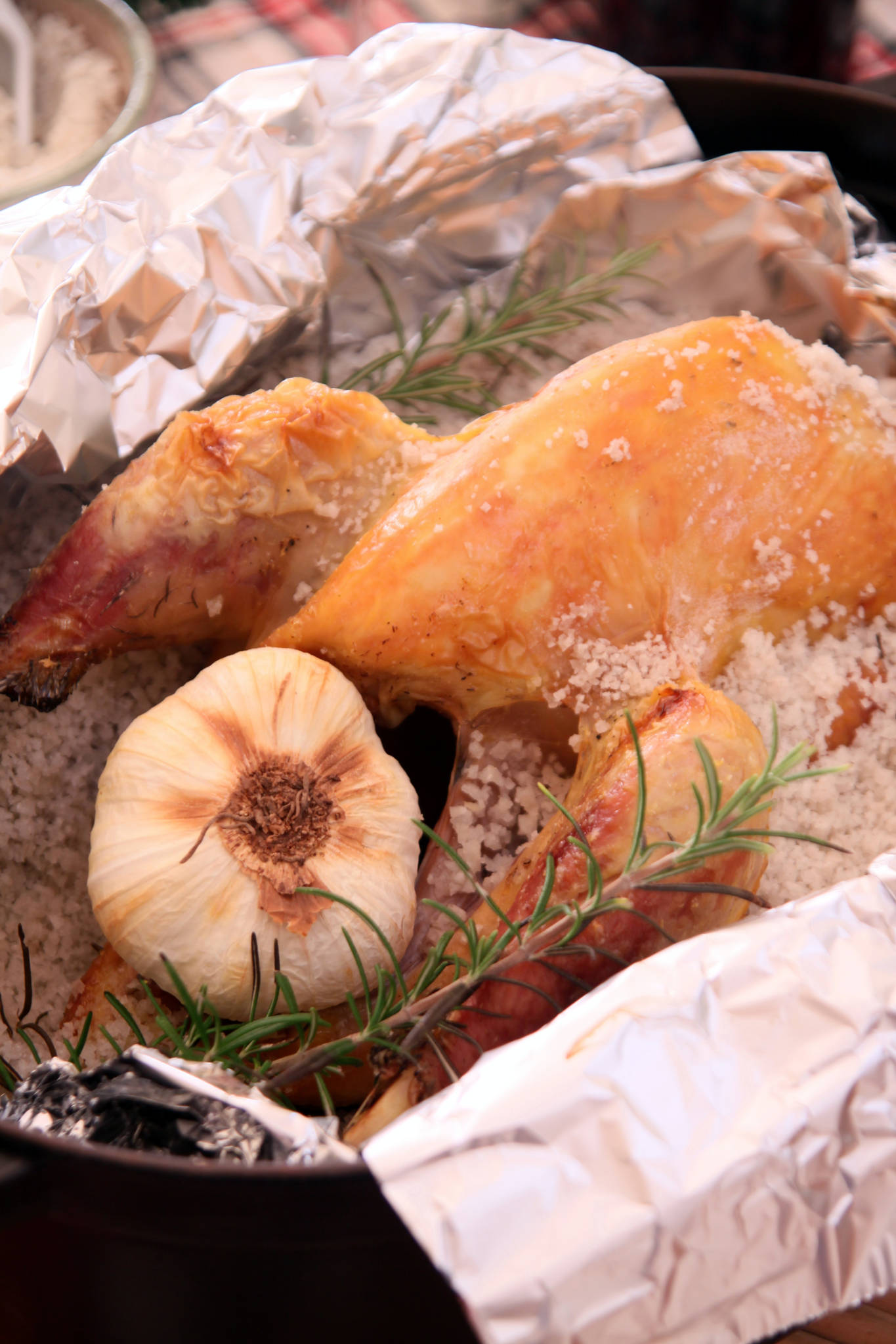 Pintade en croûte de sel, Château Couhins-Lurton rouge 2016